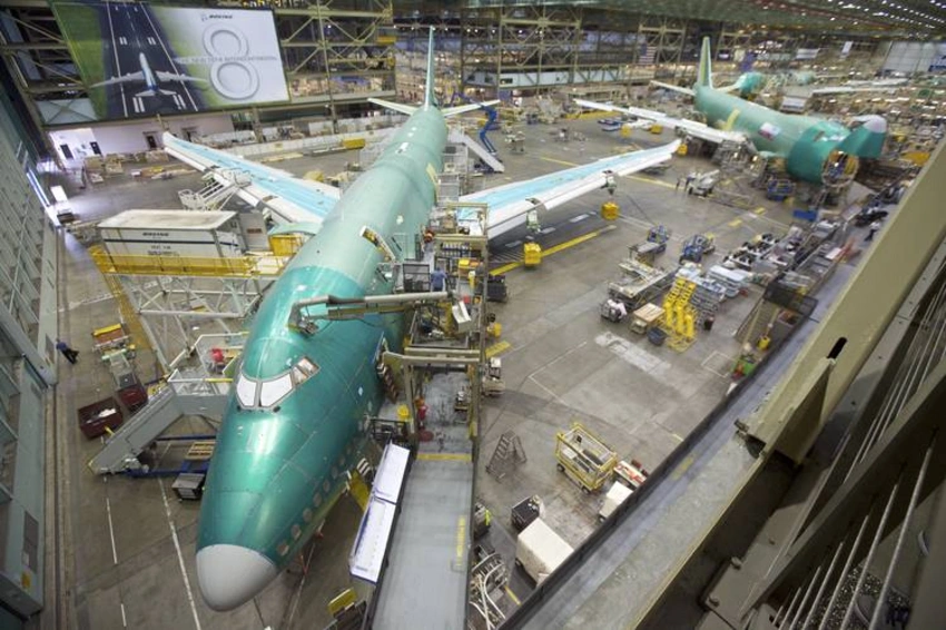 Boeing şirkəti B747 laynerindən imtina edir