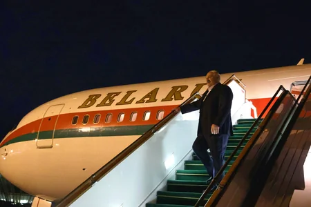 Belarus Prezidenti Aleksandr Lukaşenko Azərbaycana dövlət səfərinə gəlib
