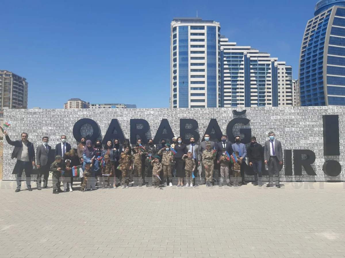 Члены семей шехидов посетили Парк военных трофеев 