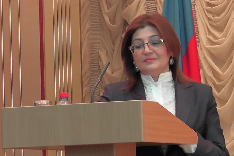 Deputat: Müəllimin şagirdi döyməsi yolverilməzdir