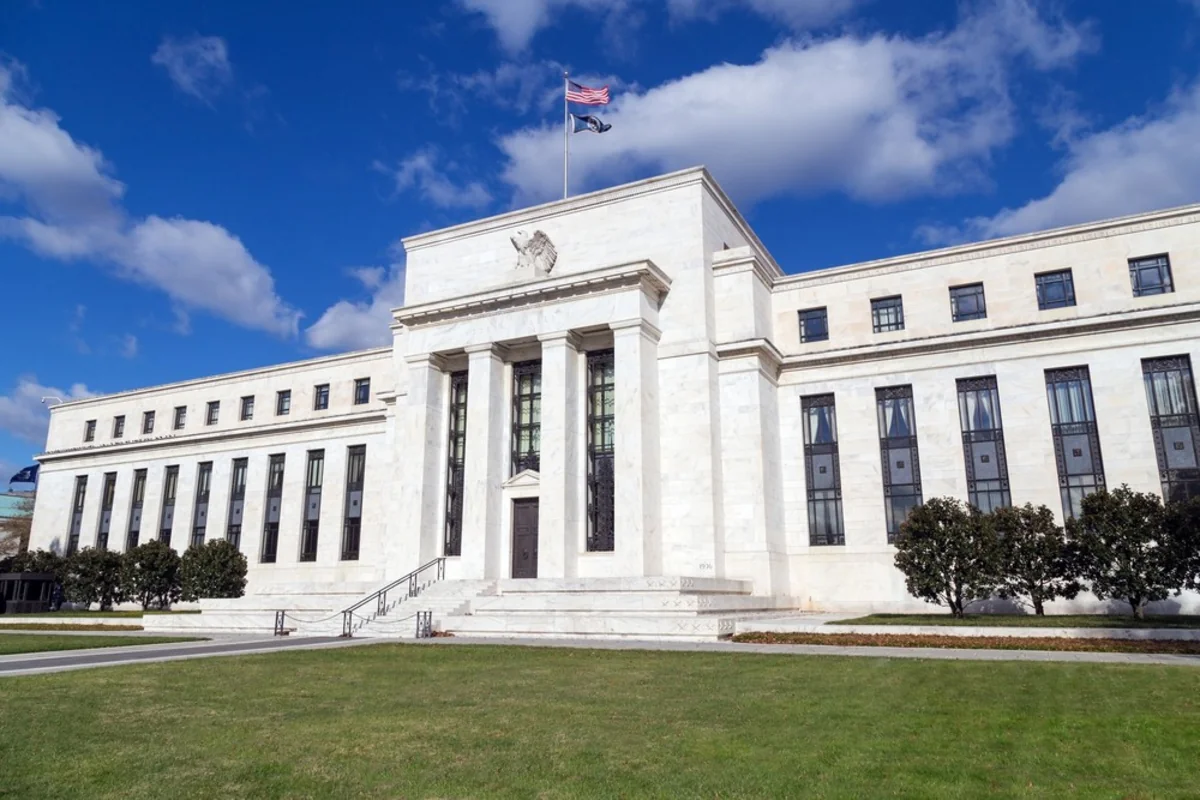 FED-in uçot dərəcəsini azaltması manatın məzənnəsinə birbaşa təsir edə bilməz - RƏY