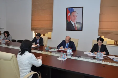 Əbülfəs Qarayev: Kitabxanalarda elektron ədəbiyyatın daha geniş tətbiqi istənilir