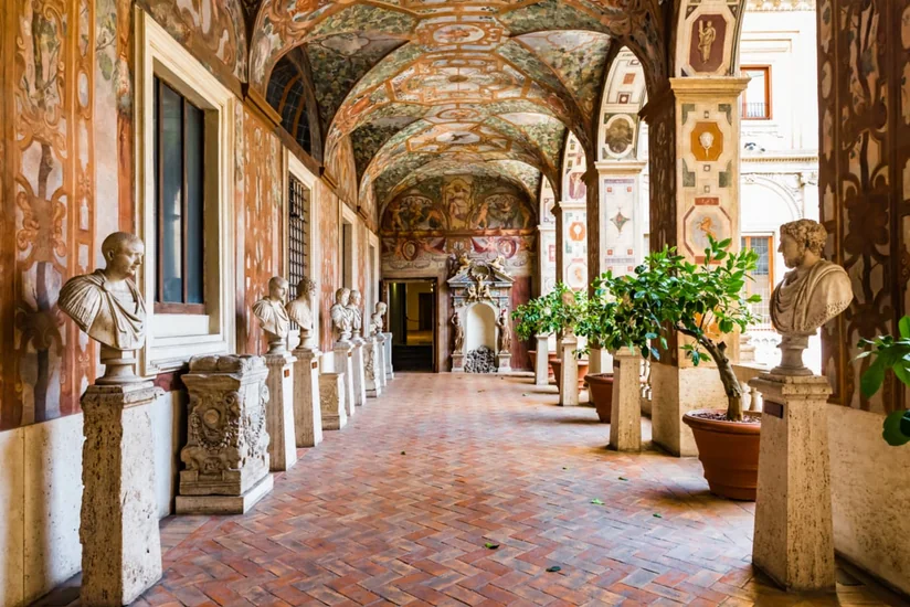 Картину художника Джакомо Ди Кирико похитили из Национального музея в Италии