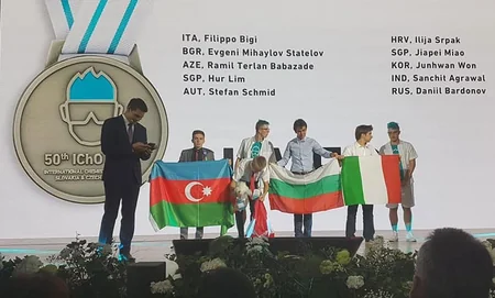 Azərbaycanlı şagirdlər beynəlxalq olimpiadada 3 medal qazanıblar
