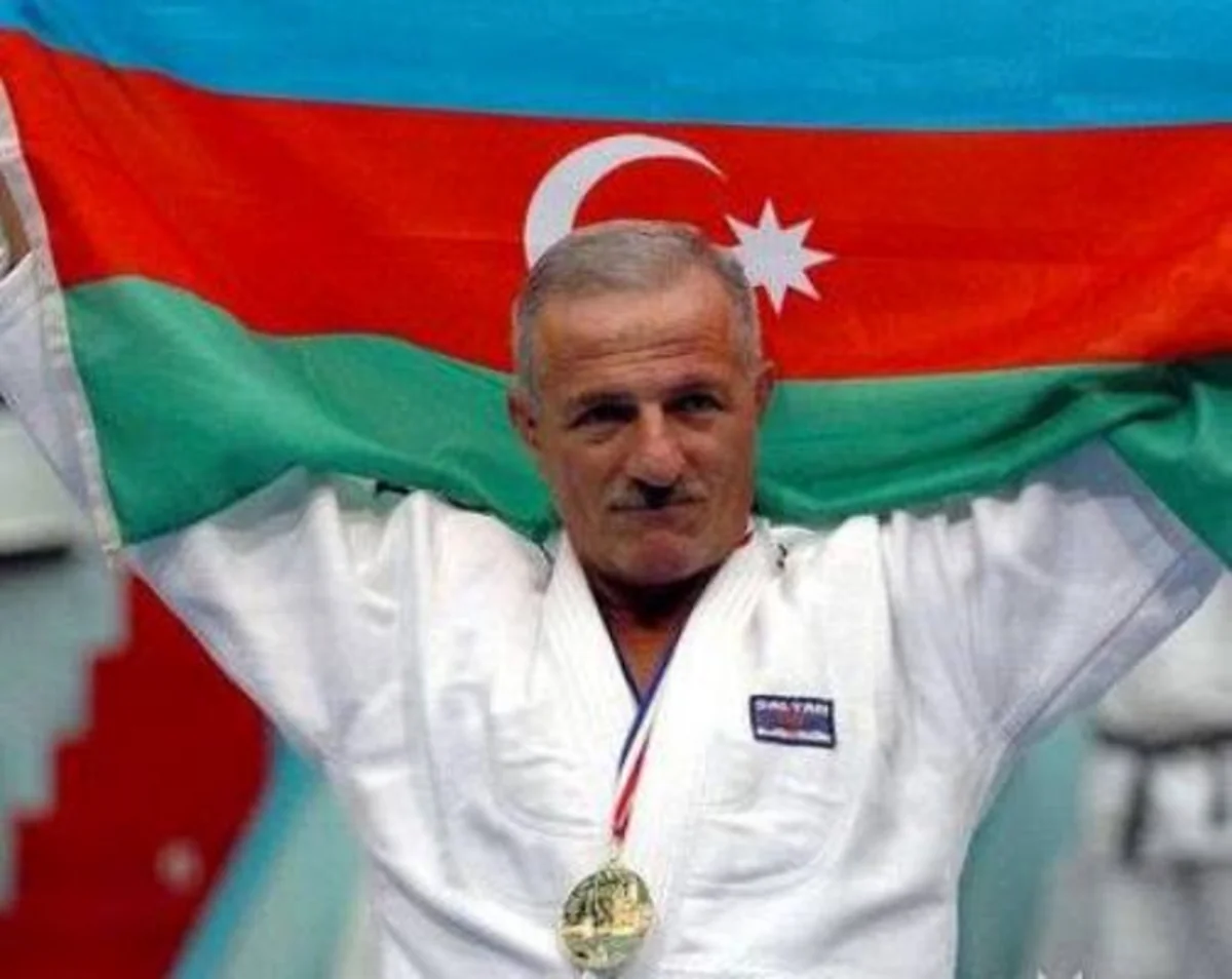 Azerbaijani veteran judoka becomes world champion