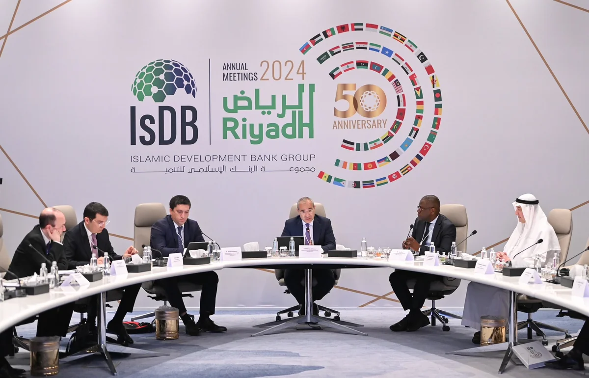 İsDB-nin illik toplantısı çərçivəsində COP29-a doğru dəyirmi masada müzakirələr aparılıb