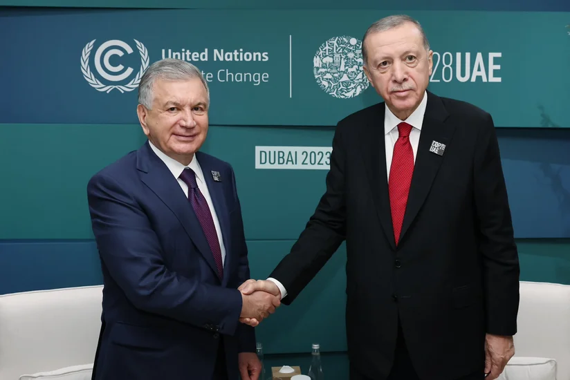 Ərdoğan Dubayda özbəkistanlı həmkarı ilə görüşüb