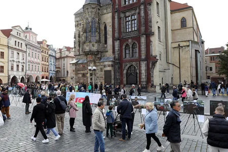Snapshots of Sorrow: Azerbaijan's mine victims remembered in Prague