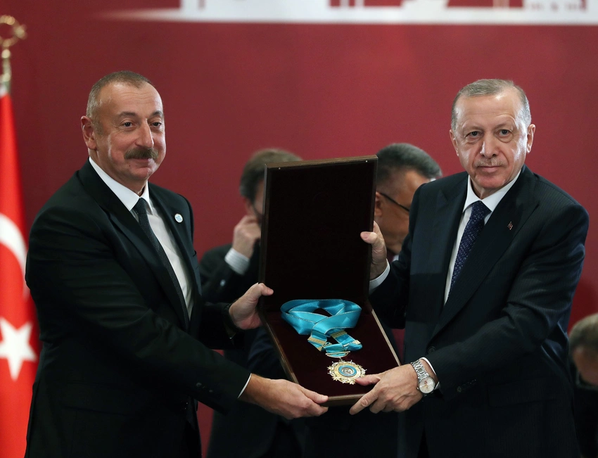 Moldova mətbuatı İlham Əliyevə Türk Dünyasının Ali Ordeninin təqdim edilməsi ilə bağlı məqalələr dərc edib