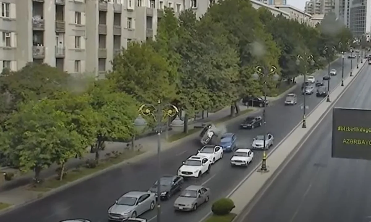 Son iki ayda videomüşahidə kameraları 400-dən çox yol qəzasını qeydə alıb