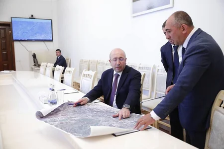 Anar Quliyev Qazaxda vətəndaşları qəbul edib