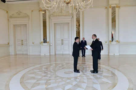 President Ilham Aliyev received credentials of incoming Chinese Ambassador