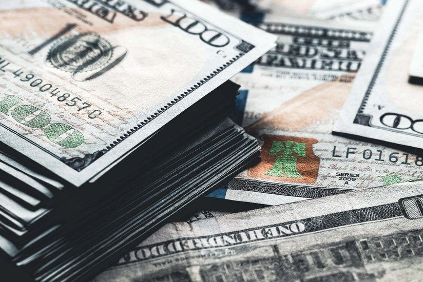 Спрос на доллар на валютном аукционе в Азербайджане снизился