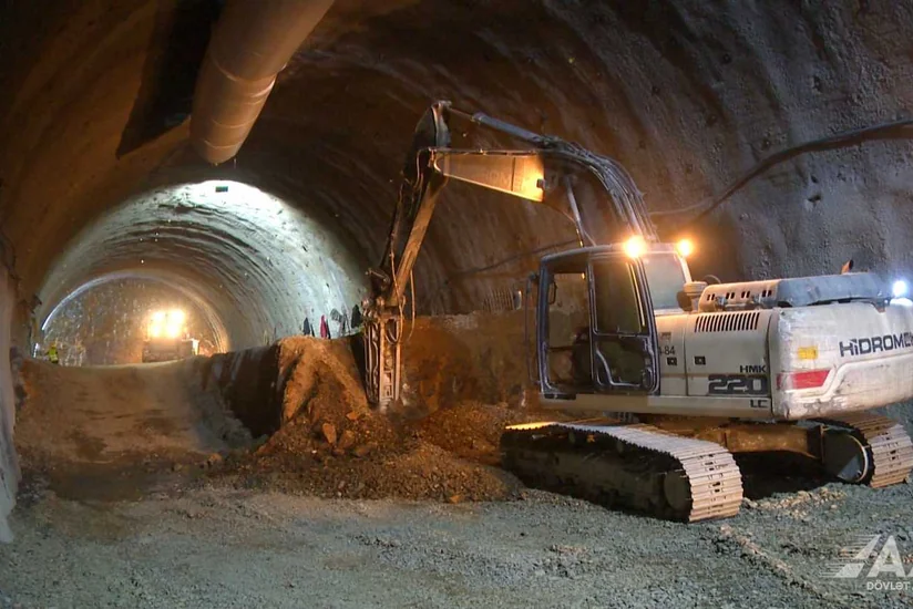 Murovdağ tunelində 14 km-lik qazma işləri artıq tamamlanıb