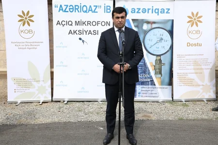 Rəsmi şəxslər Hövsanda sahibkarların problem və təkliflərini dinləyib