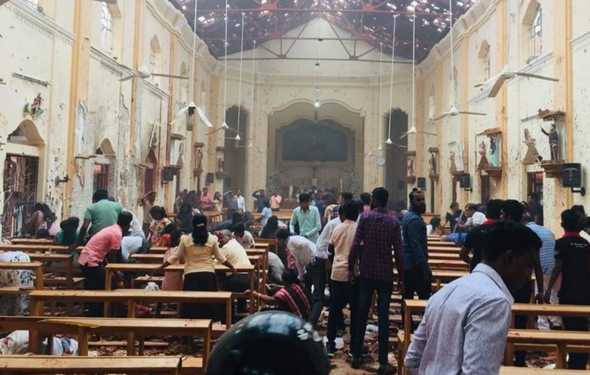 Şri-Lankada partlayışlar nəticəsində ölənlərin sayı 215 nəfərə çatıb - VİDEO - YENİLƏNİB-4