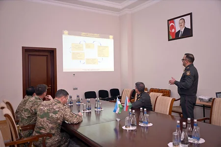 Azərbaycan və Özbəkistan hərbi mütəxəssisləri arasında görüş keçirilib