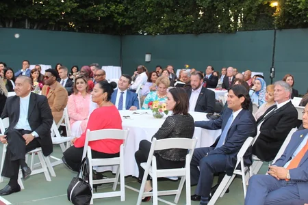 Azərbaycan və Türkiyə Baş Konsulluqları Los-Ancelesdə ilk dəfə iftar süfrəsi açıb