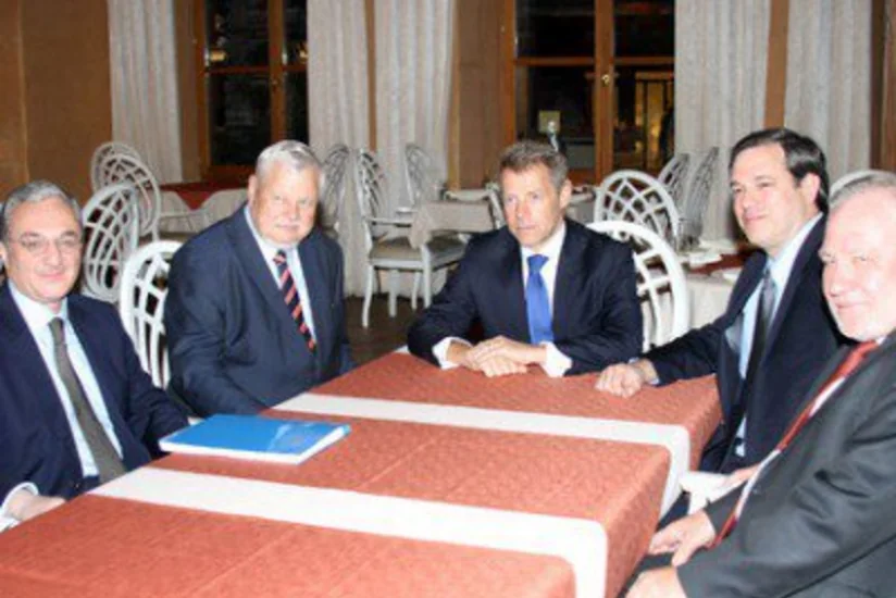 Minsk qrupunun həmsədrləri Ermənistan XİN başçısı ilə görüşüblər