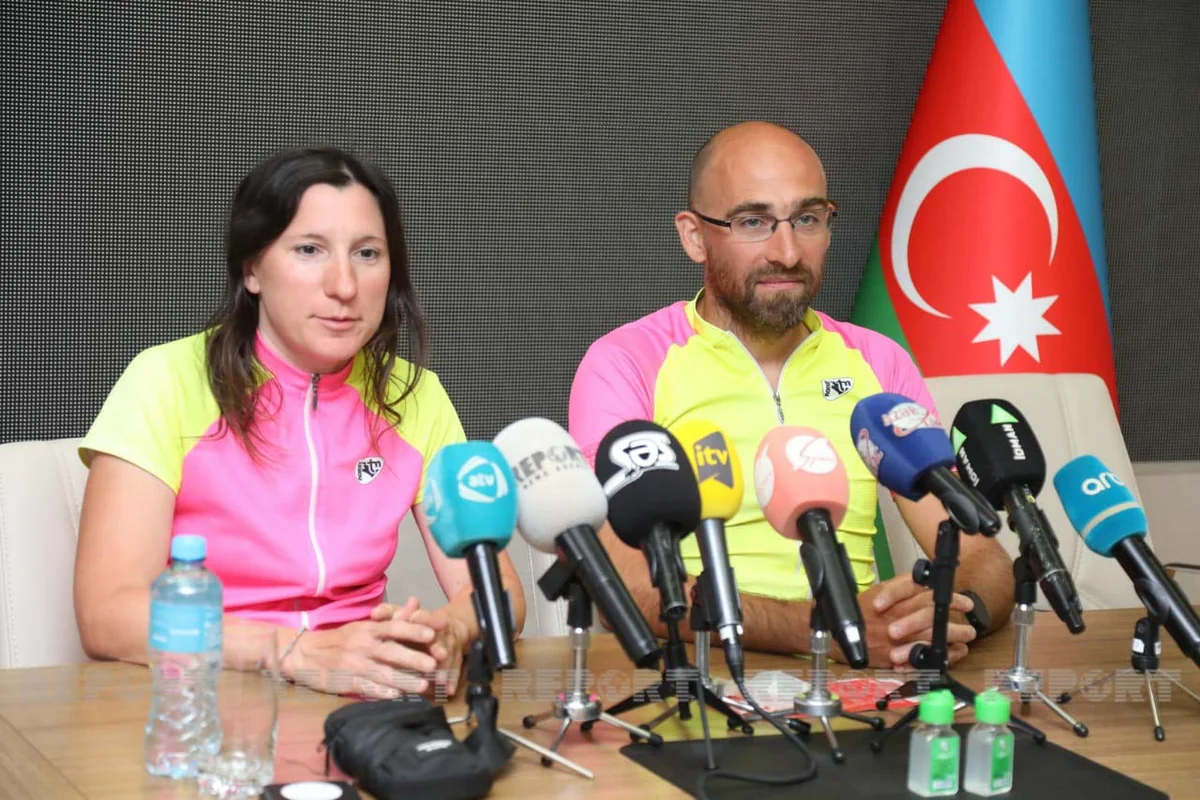 Dünya turuna çıxan velosipedçi: Azərbaycana gəlməyi çox istəyirdik