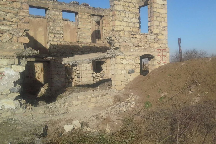 ANAMA: Cocuq Mərcanlı kəndində 3 evə baxış keçirilib, avtomobil yolunda 656 ədəd qəlpə aşkarlanıb