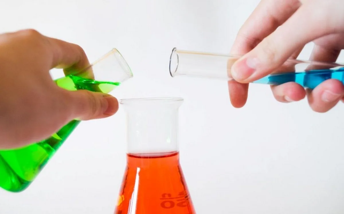 Азербайджан увеличил расходы на импорт химвеществ из Турции почти на 1%