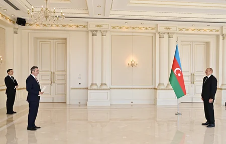 Azərbaycan Prezidenti Almaniyanın yeni səfirinin etimadnaməsini qəbul edib - YENİLƏNİB