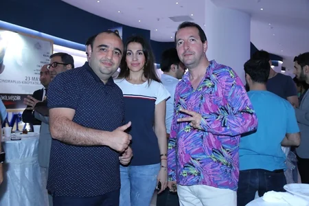 “CinemaPlus”da “Yaraşıqlı, pis, əclaf” filminin Azərbaycan dilində nümayişi keçirilib - VİDEO