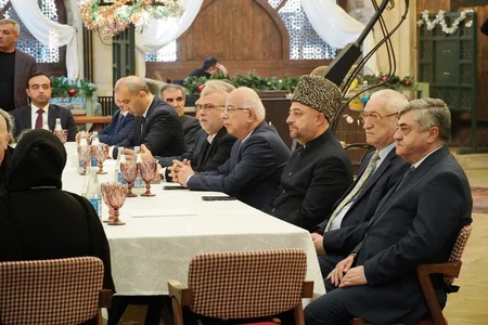 İçərişəhərdə “Ulu Öndər və milli-mənəvi dəyərlərimiz” mövzusunda konfrans keçirilib