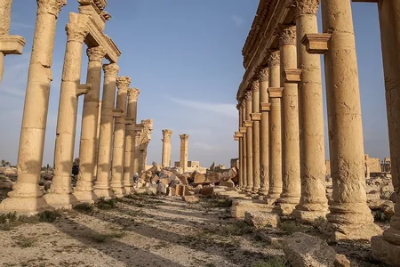 Syrian troops recapture Palmira for second time - VIDEO