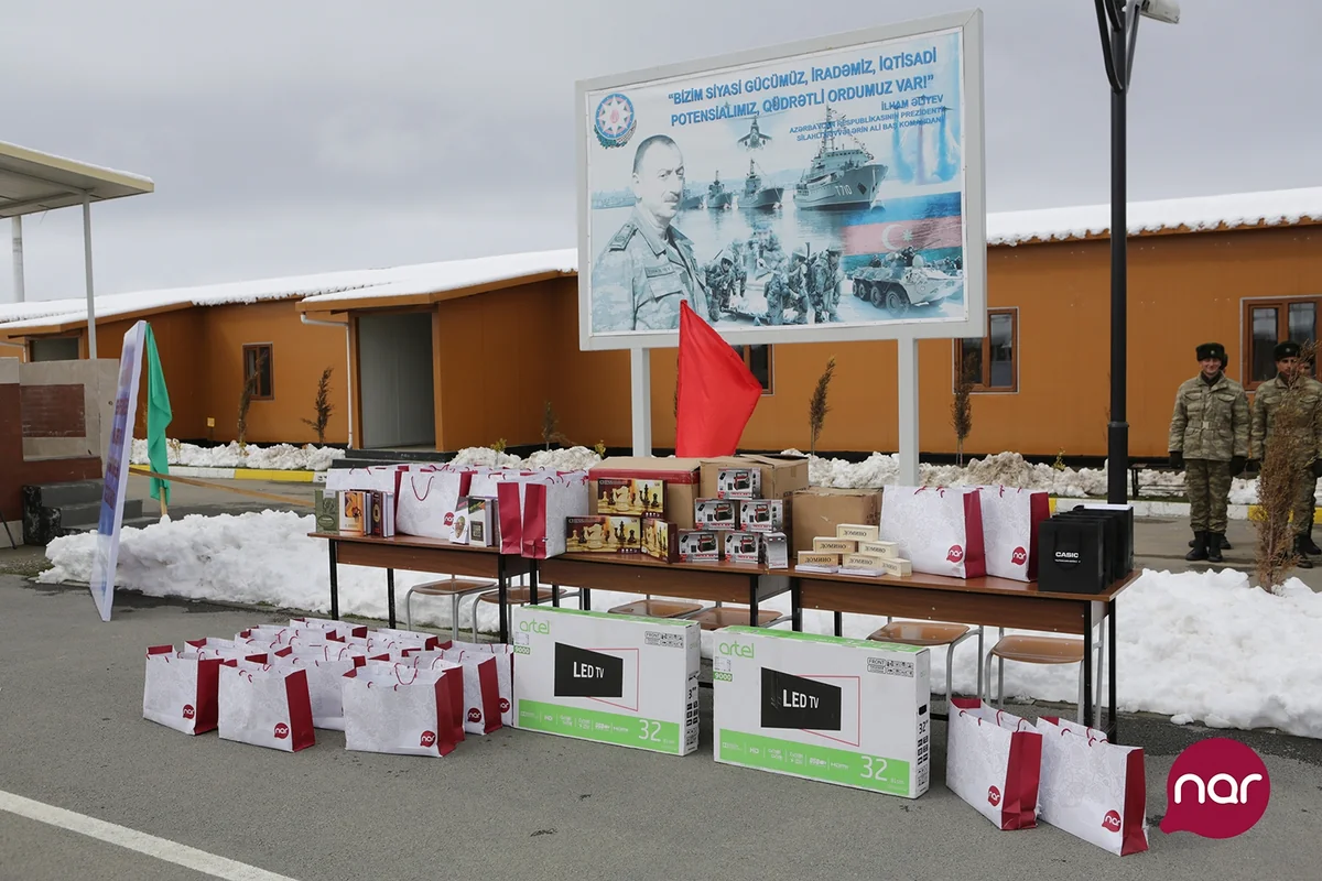 Nar отметил Новруз байрамы вместе с солдатами в прифронтовой зоне