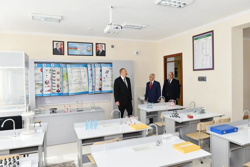President Ilham Aliyev inaugurates new block of secondary school No 257 in Baku