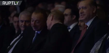 Президент Ильхам Алиев: Турецкий народ тесно сплотился вокруг Эрдогана и проявил героизм