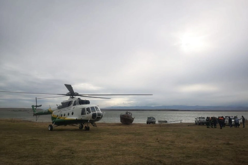 Азербайджанский вертолет участвует в поисках пропавших в Грузии рыбаков - ОБНОВЛЕНО - 3