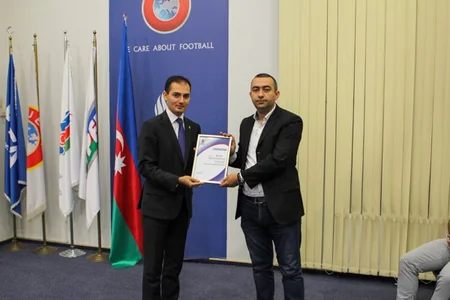 AFFA avrokuboklarda və Premyer Liqada iştirak edəcək klublara lisenziyaları təqdim edib