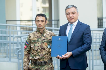 Şəhid ailəsi və müharibə əlillərinə 140 mənzil və fərdi ev təqdim edilib