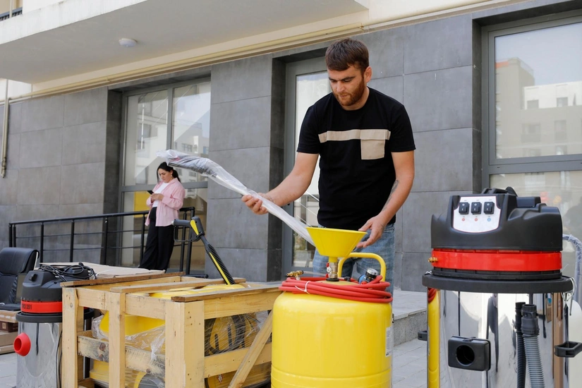 Füzulidə bir qrup sakinə özünüməşğulluq proqramı üzrə aktivlər verilib