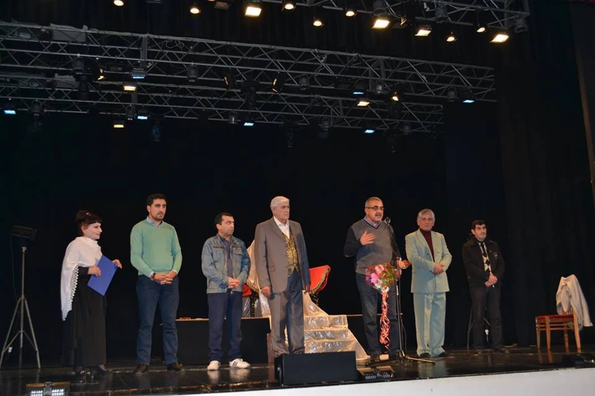 Mingəçevir teatrında Son reportaj tamaşasının premyerası keçirilib