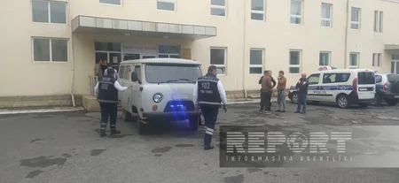 Oğuz sakini meşədə kəsdiyi ağacın altında qalıb