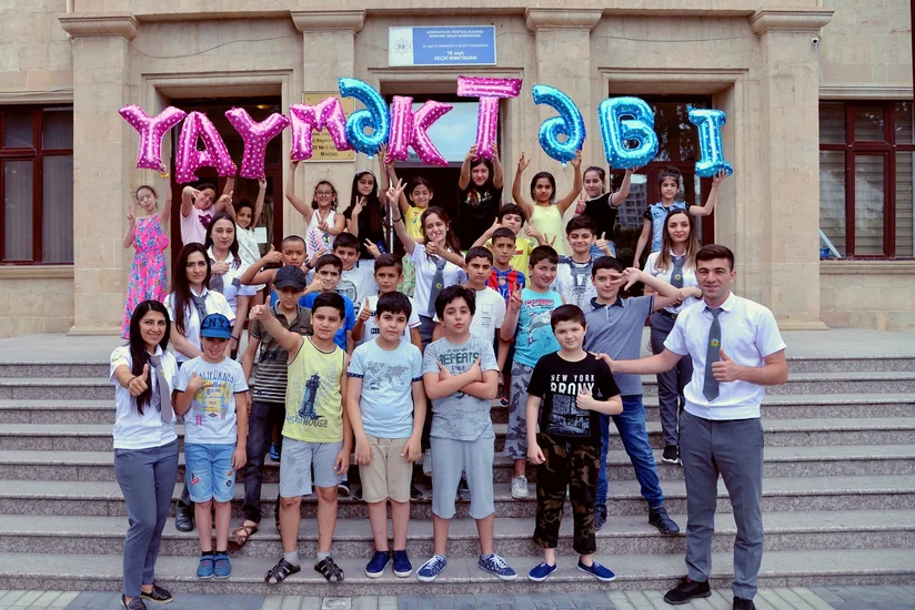 Bakıda təşkil olunan “Yay məktəbi”nin ll mərhələsinə start verilib
