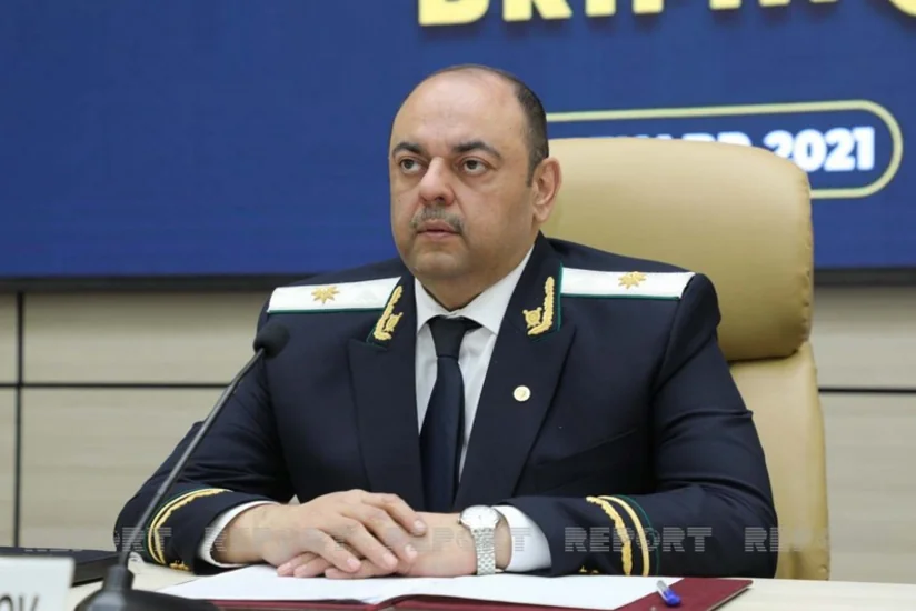 Первый заместитель генпрокурора и прокурор города Баку находятся на месте покушения на Фазиля Мустафу