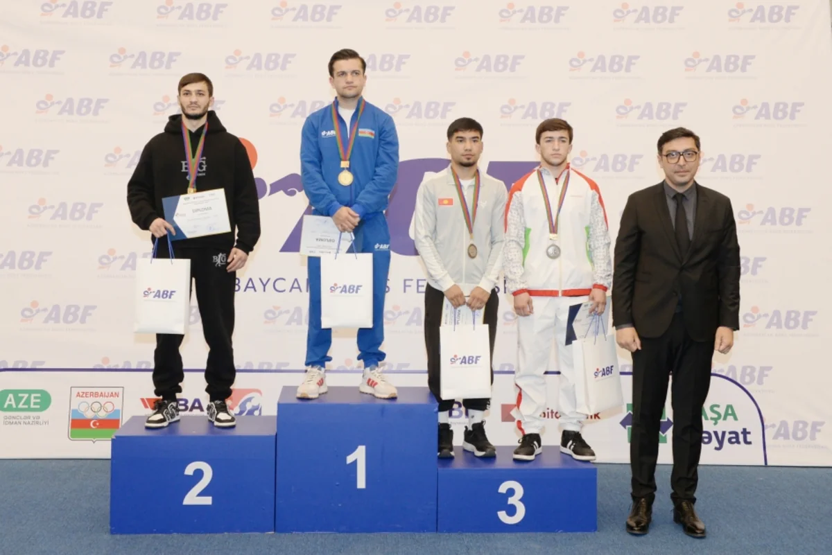 Azərbaycan boksçuları Bakıdakı beynəlxalq turnirdə 21 medal qazanıb