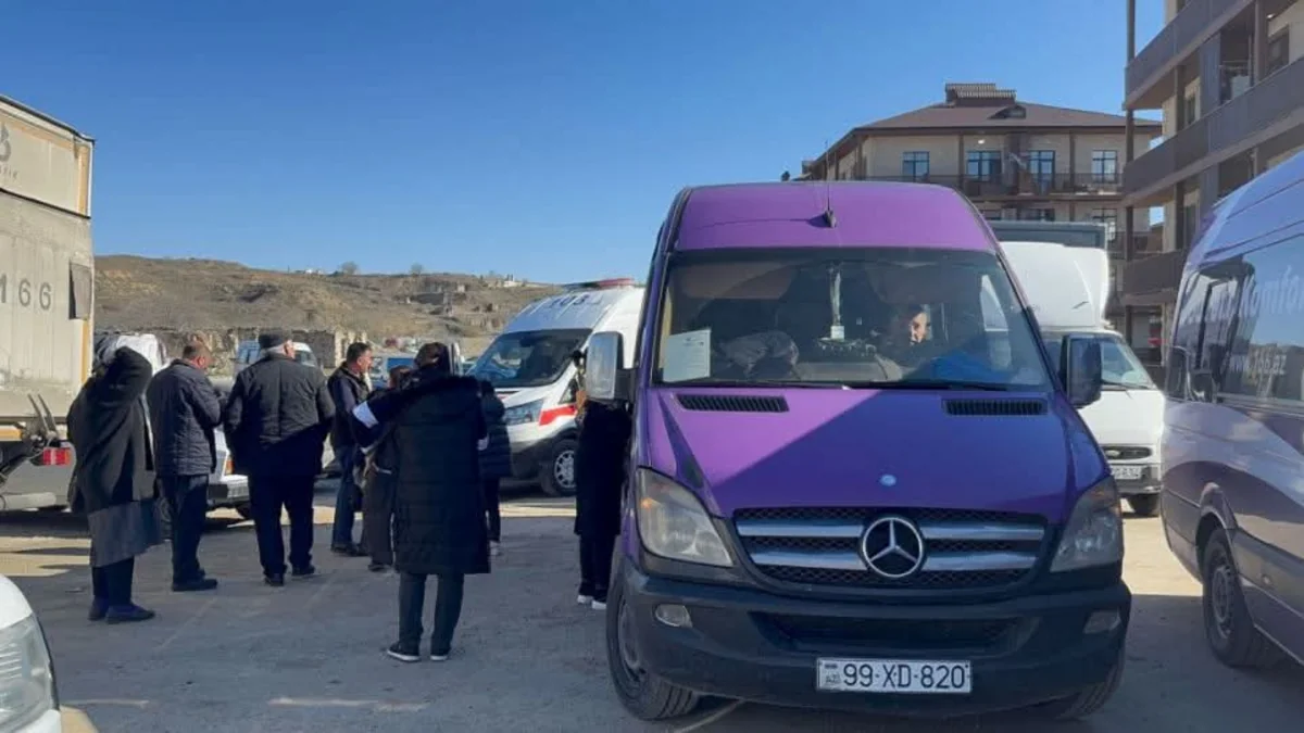 Biləsuvarda məcburi köçkünlərin məskunlaşdığı qəsəbələrdən 11 ailə Cəbrayıla köçürülüb