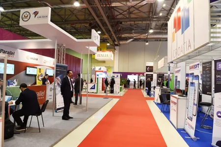 President Ilham Aliyev views Bakutel 2018 exhibition