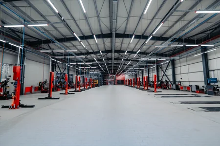 “Radius” Babək prospektində yeni filial açdı – yerli avtomobil sənayesinə iqtisadi töhfə