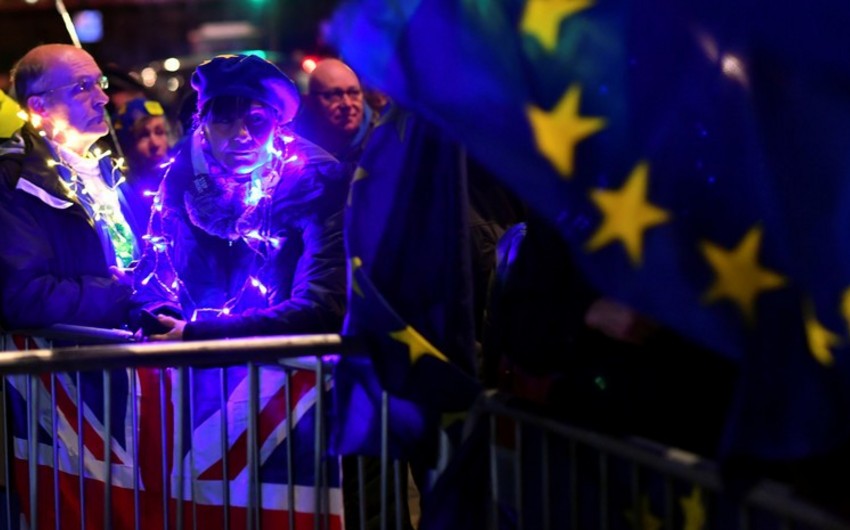 Britaniya Parlamenti Brexit üzrə təkrar referendumun keçirilməsi ideyasını rədd edib