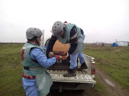 Ağcabədidə minaatan mərmisi tapılıb