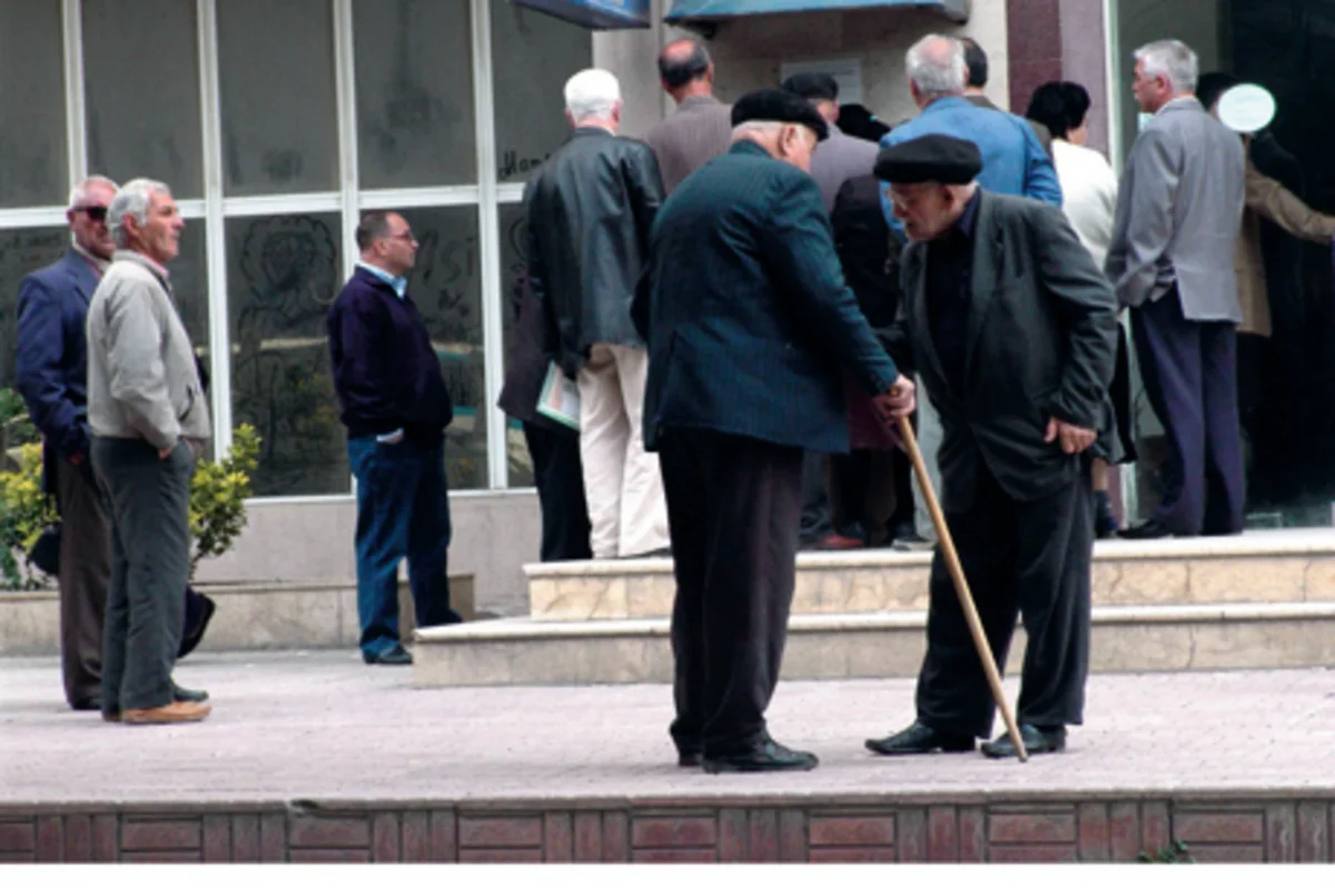 Azərbaycanda yanvar ayı üzrə pensiyaların verilməsinə başlanılıb