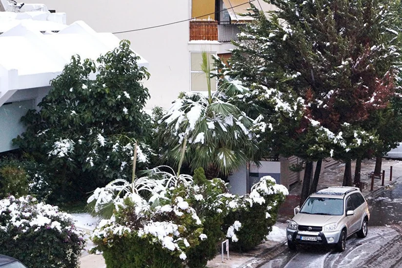 Birləşmiş Ərəb Əmirliklərinə qar yağıb