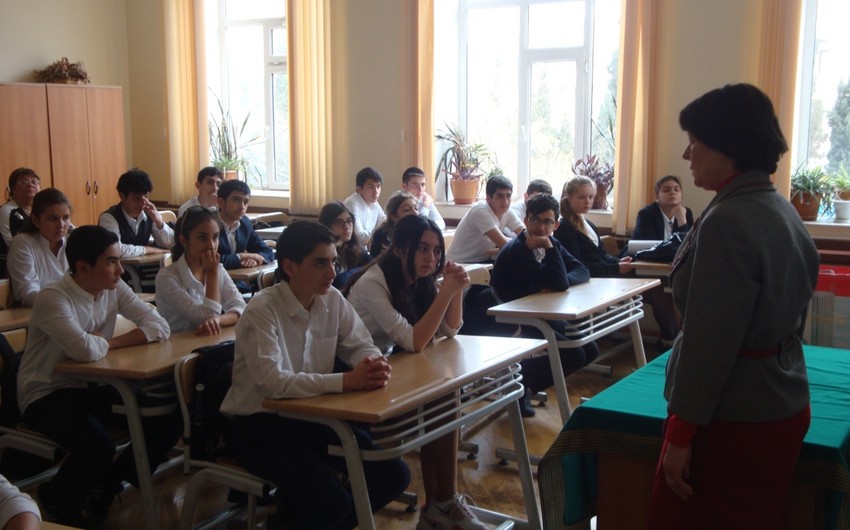 Təhsil Nazirliyi bu il işə qəbul olunan müəllimlərin sayını açıqlayıb